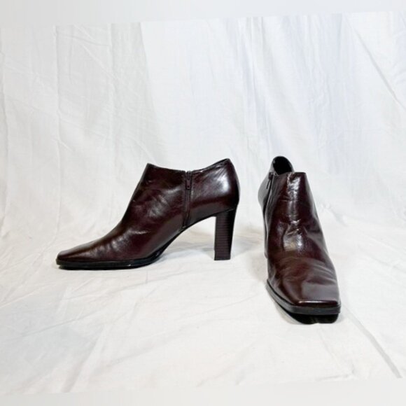 Vintage Y2K Bandolino Brown Leather Square Toe Shooties Booties Ankle Boots~8~ - Picture 2 of 7